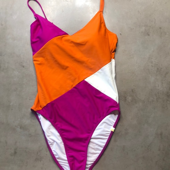 Summersalt Marina One Piece Swimsuit NWOT - Picture 4 of 7